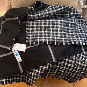 Reversible Blanket Scarf